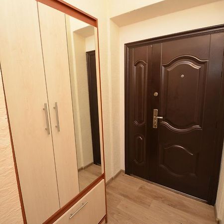Apartments On Sobornaya Street Near The Waterfront Mykolaiv Room photo